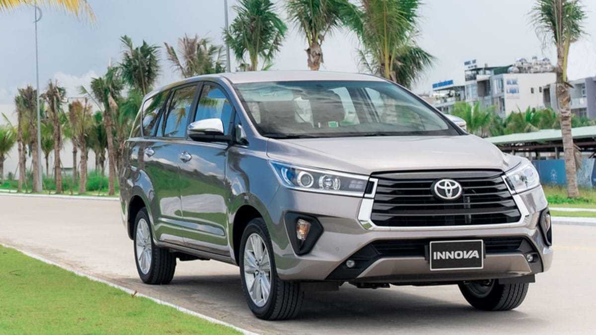 Ngoại Thất Toyota Innova